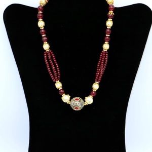 Handmade Burgundy Golden Beaded Necklace with Black Stones Ball